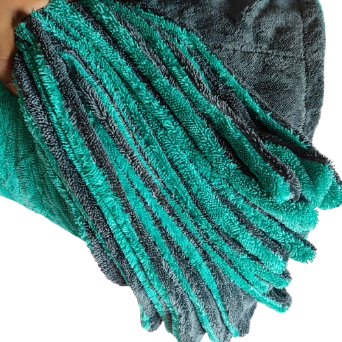 Bulk Pack of 17 Ultra-Thick Microfiber Cloths – 900 GSM, 38x38 cm (Black with Green Edges)