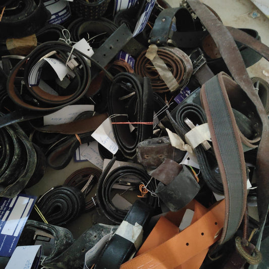 Lot of 154 Mixed Belts – Leather, Fabric & Casual Styles | Pre-Owned Auction Stock